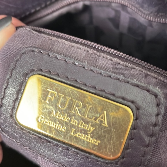 Beautiful Furla 2 handle Bag - Picture 9 of 13